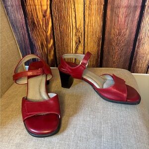 BeautiFeel Red Leather Heels